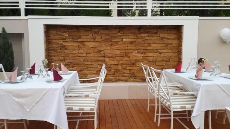 House & Restaurant Tirana